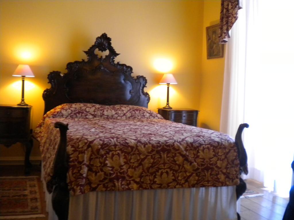 Bed and Breakfast Casa Dos Vargos Torres Novas Exteriér fotografie