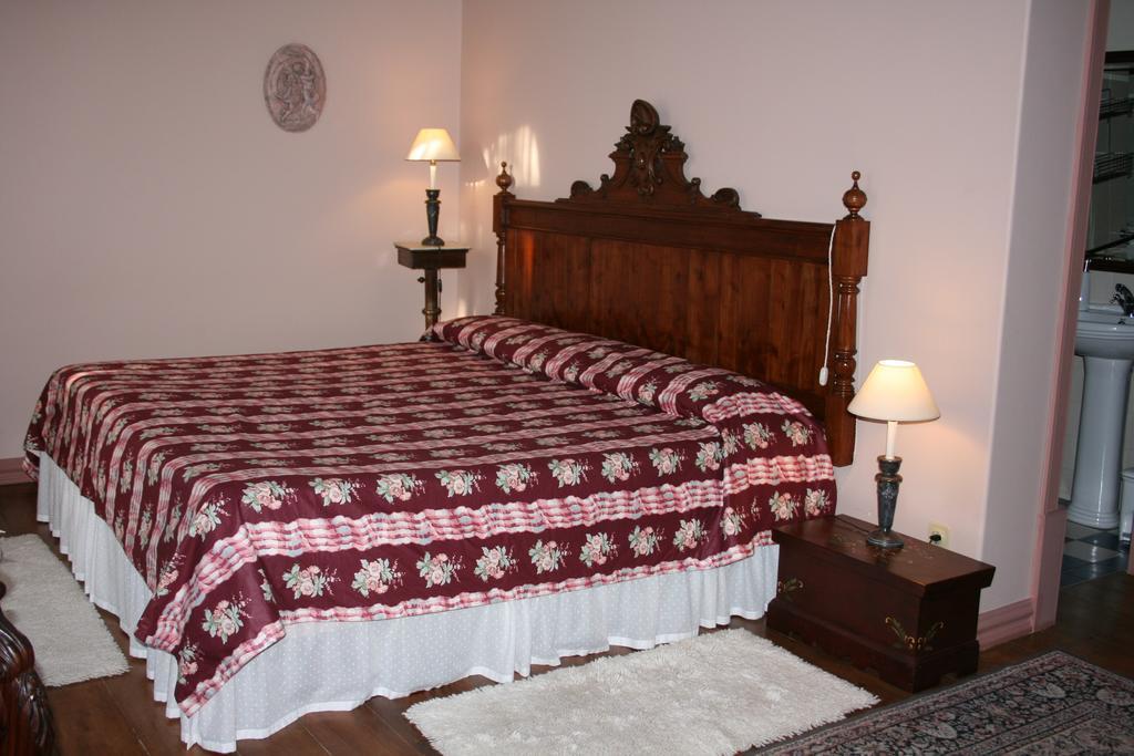 Bed and Breakfast Casa Dos Vargos Torres Novas Exteriér fotografie